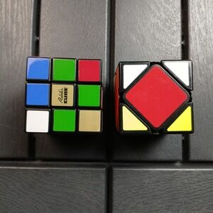 Rubik's Cube  Mini Puzzle Cube Rubiks 3x3 Cube Skweb Mix Lot Of 2 Bundle -ZC